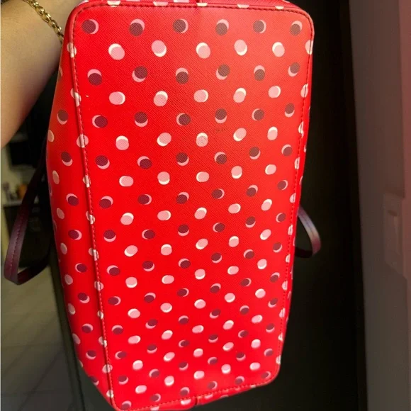 Kate spade Red Polka Dot Tote Bag no callouts only used a few times - Picture 4 of 13